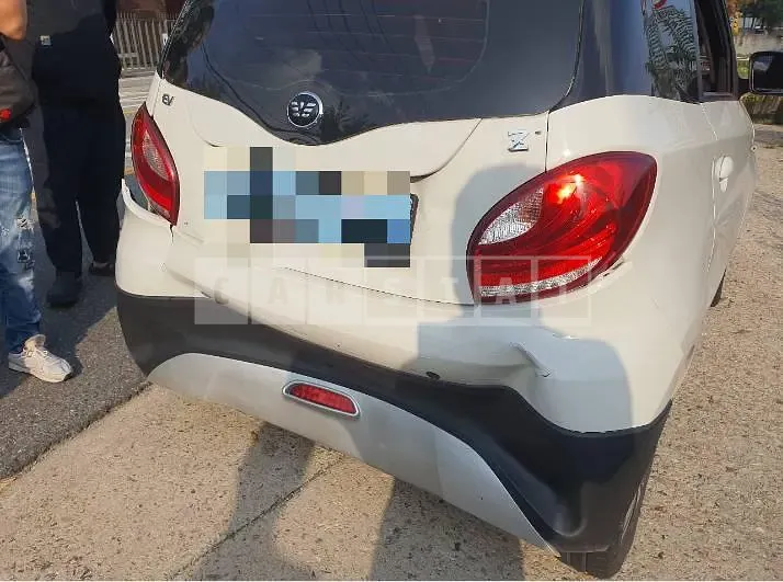 Photo 2 of 4: 2022 Mercedes-Benz Smart EV Z — Korean insurance auction