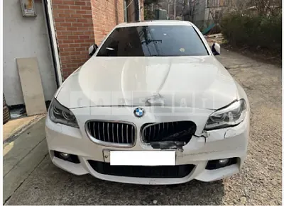 Photo 1 of 13: 2016 BMW 520d — Korean insurance auction