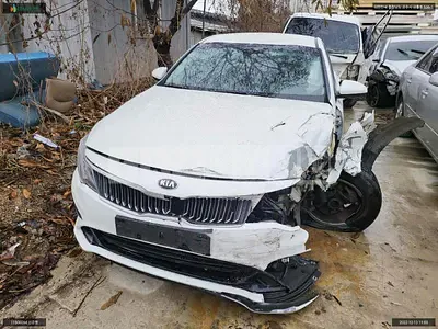 Photo 1 of 16: 2018 Kia K5, VIN KNAGS416BKA311041 — Korean insurance auction