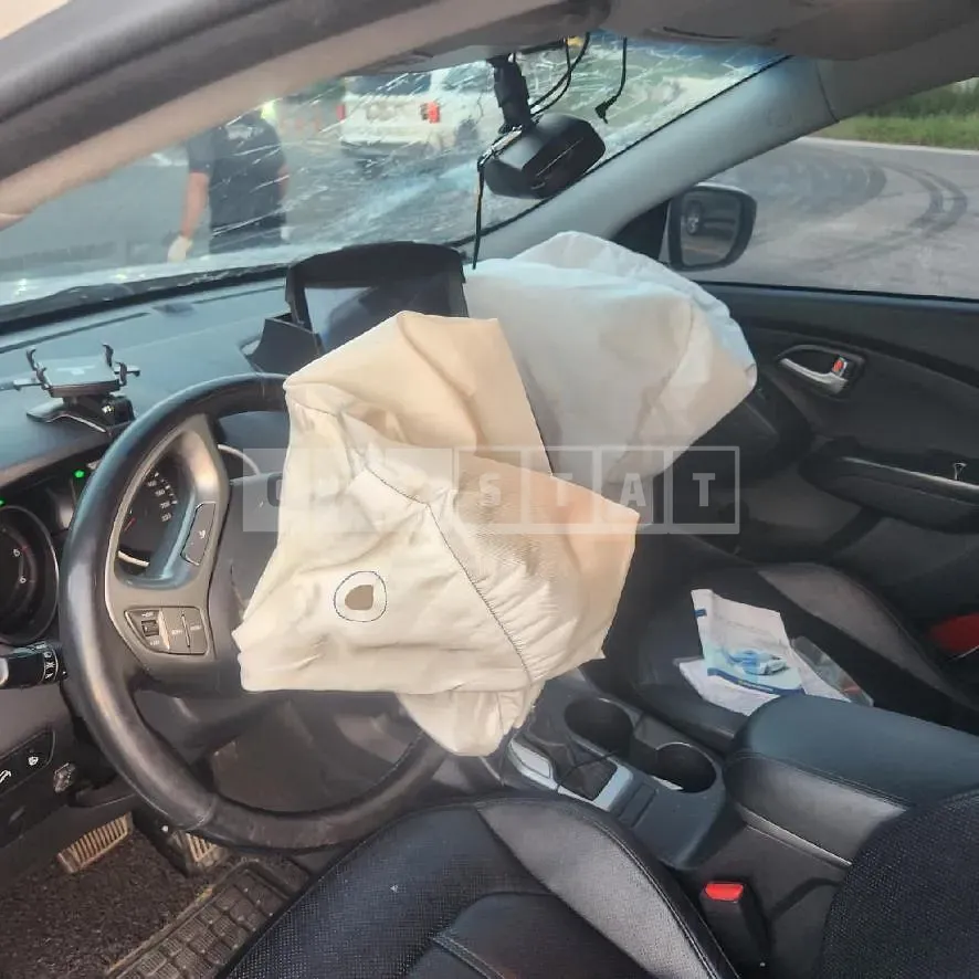 Photo 2 of 13: 2015 Hyundai Tucson ix — Korean insurance auction