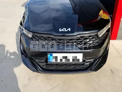 Photo 1 of 17: 2022 Kia K5 — Korean insurance auction