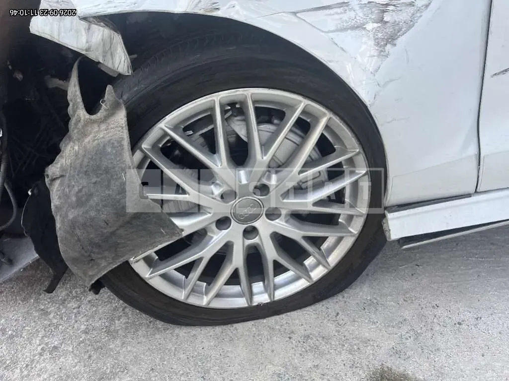 Photo 2 of 30: 2018 Audi A6 40 TFSI — Korean insurance auction