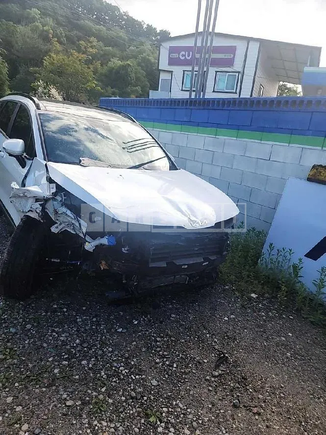 Photo 2 of 53: 2022 Kia Sportage 1.6 Hybrid — Korean insurance auction