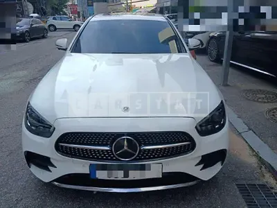 Photo 1 of 5: 2023 Mercedes-Benz E220 d 4Matic — Korean insurance auction
