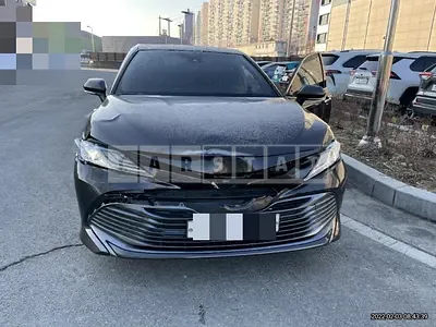 Photo 1 of 28: 2018 Toyota Camry, VIN JTNB11HK0J3058557 — Korean insurance auction