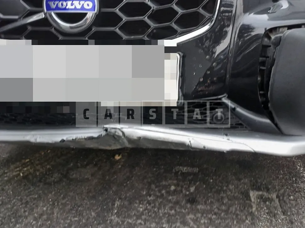 Photo 3 of 3: 2014 Volvo XC70D5 — Korean insurance auction
