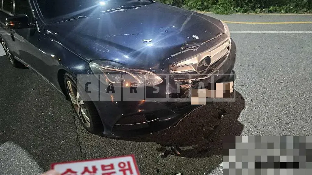 Photo 2 of 10: 2015 Mercedes-Benz E220 BlueTec — Korean insurance auction