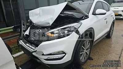 Photo 1 of 7: 2017 Hyundai Tucson — Korean insurance auction