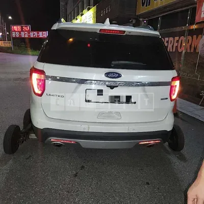 Photo 1 of 16: 2017 Ford Explorer 2.3 AWD — Korean insurance auction