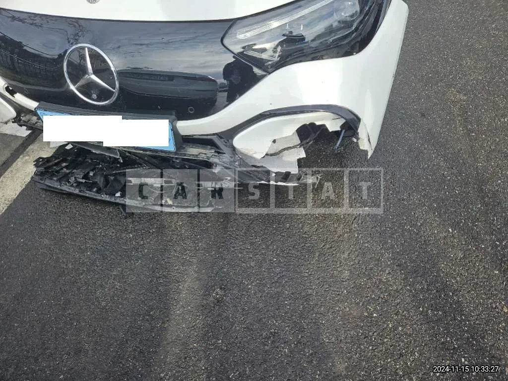 Photo 2 of 41: 2023 Mercedes-Benz EQE350 4Matic — Korean insurance auction