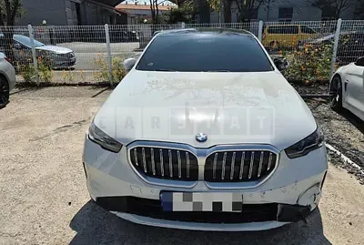 Photo 1 of 53: 2023 BMW 520i — Korean insurance auction