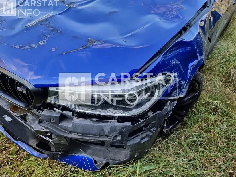 Photo 2 of 26: 2018 BMW M5., VIN WBSJF0102JG965834 — Korean insurance auction