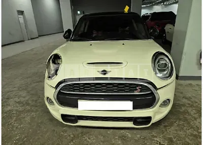 Photo 1 of 30: 2020 MINI Cooper S — Korean insurance auction