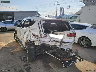 Photo 1 of 14: 2017 Hyundai Santa Fe, VIN KMHSW81UBJU810315 — Korean insurance auction