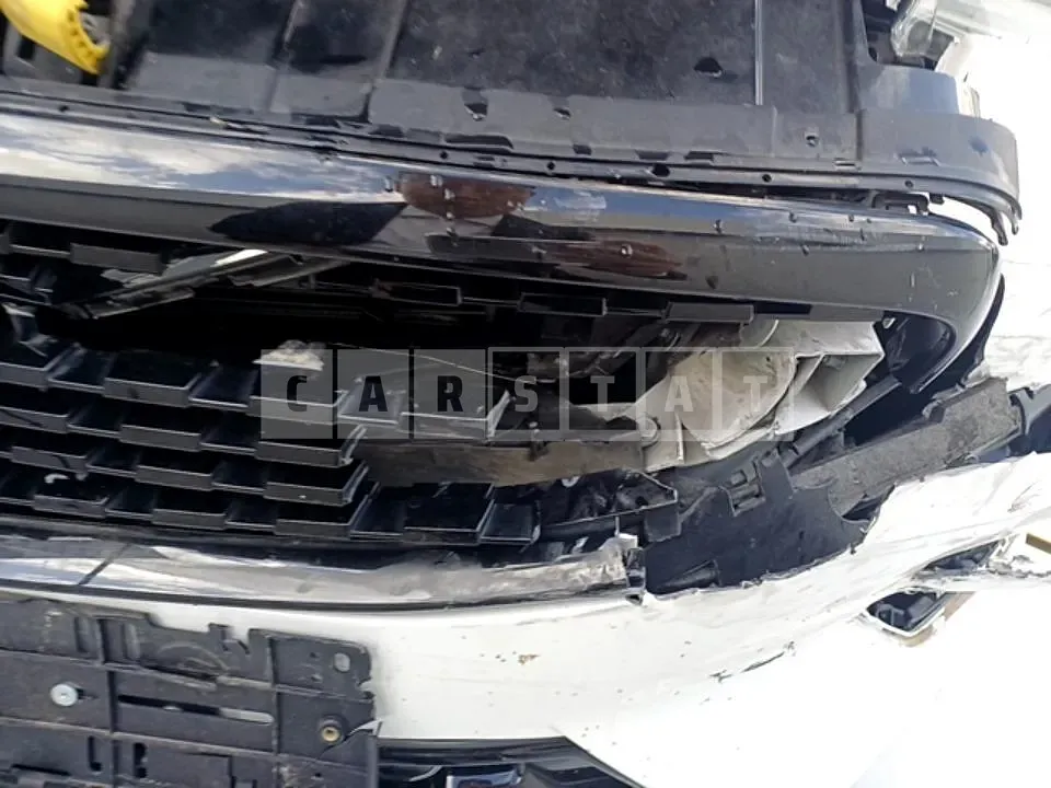 Photo 2 of 31: 2021 Volvo XC60 T8AWD, VIN YV1UZBR0DM1750072 — Korean insurance auction