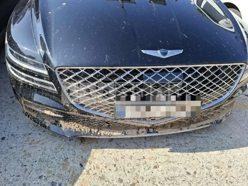 Photo 2 of 8: 2021 Genesis G80 — Korean insurance auction