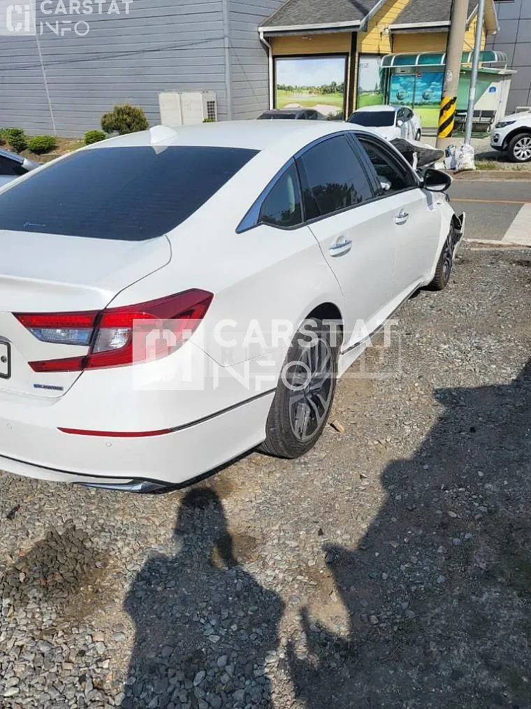 Photo 2 of 7: 2018 Honda Accord Hybrid, VIN 1HGCV3650JA510595 — Korean insurance auction