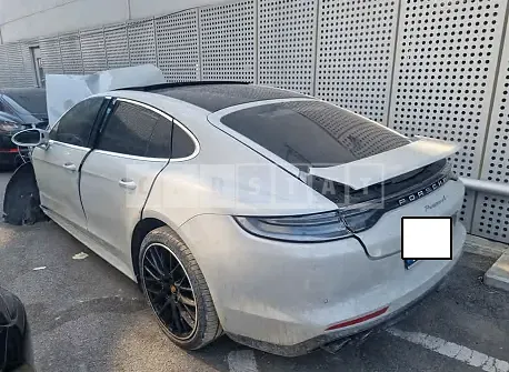 Photo 2 of 13: 2022 Porsche Panamera 4, VIN WP0AJ2977NL107971 — Korean insurance auction