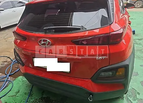 Photo 2 of 30: 2018 Hyundai Kona — Korean insurance auction