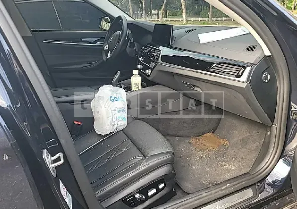 Photo 2 of 9: 2020 BMW 520d xDrive Luxury, VIN WBAJF5107LCE18007 — Korean insurance auction