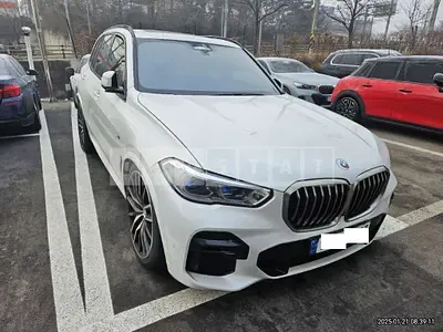 Photo 1 of 18: 2023 BMW X5 M50i — Korean insurance auction