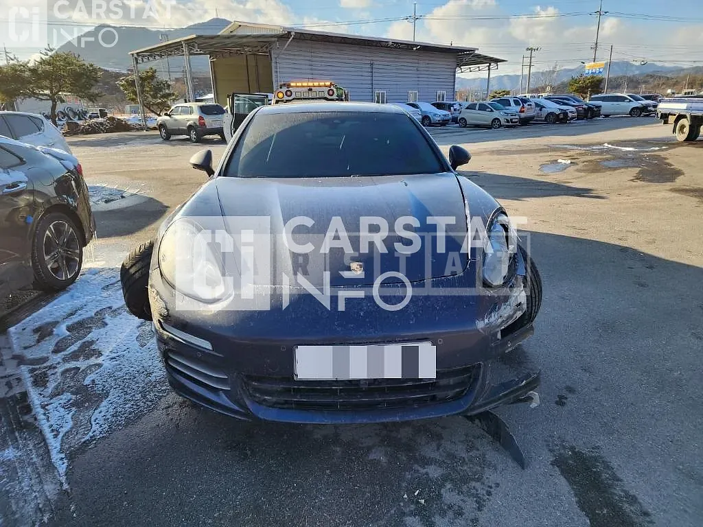 Photo 2 of 5: 2016 Porsche Panamera 4, VIN WP0AA2979GL004344 — Korean insurance auction