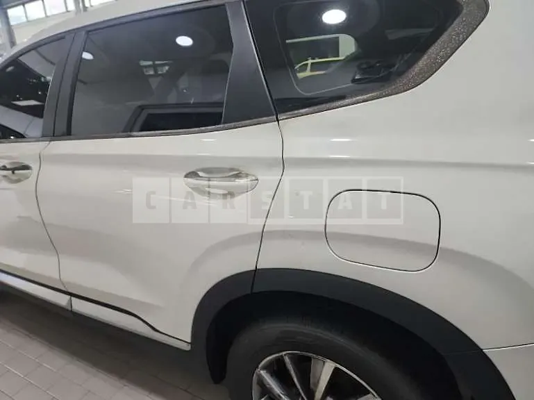 Photo 2 of 39: 2019 Hyundai Santa Fe TM — Korean insurance auction