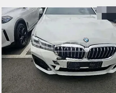Photo 1 of 24: 2022 BMW 520i — Korean insurance auction