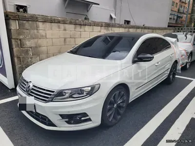 Photo 1 of 23: 2015 Volkswagen CC 2.0 TDI Blue Motion, VIN WVWZZZ3CZFE823637 — Korean insurance auction