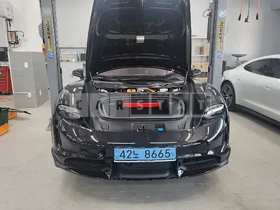 Photo 1 of 30: 2022 Porsche Tycan Cross Turismo Turbo, VIN WP0BC2Y10NSA74221 — Korean insurance auction