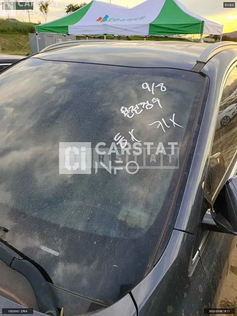 Photo 2 of 8: 2015 Kia Sorento, VIN KNAPK81BDFA043045 — Korean insurance auction