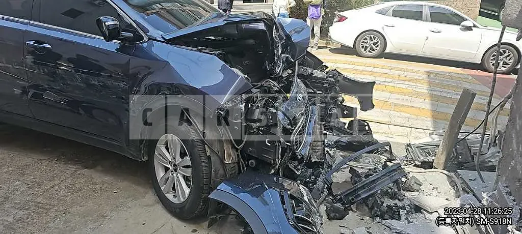 Photo 2 of 15: 2018 Kia Sportage, VIN KNAPM813BJK522918 — Korean insurance auction