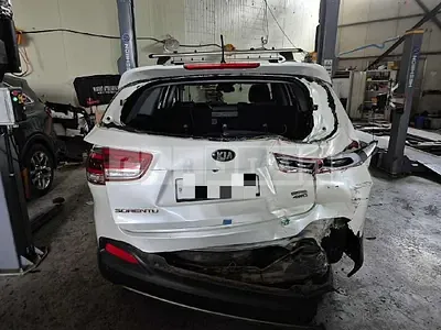 Photo 1 of 12: 2016 Kia Sorento 4WD — Korean insurance auction