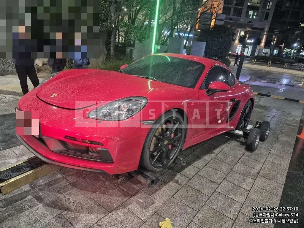 Photo 2 of 37: 2019 Porsche 718 Cayman GTS — Korean insurance auction
