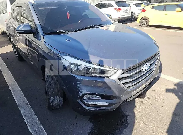 Photo 2 of 10: 2018 Hyundai Tucson, VIN KMHJ581ADJU567523 — Korean insurance auction
