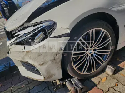 Photo 1 of 9: 2020 BMW 530e iPerformance M Sport, VIN WBAJS9107LCE70160 — Korean insurance auction