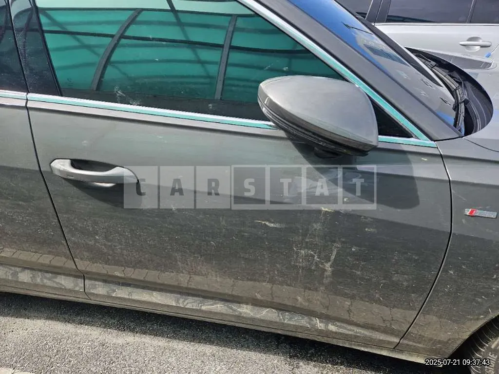 Photo 2 of 23: 2023 Audi A6 40 TDI — Korean insurance auction