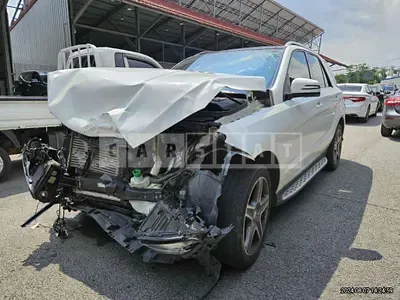 Photo 1 of 32: 2016 Mercedes-Benz GLE 350d 4Matic — Korean insurance auction