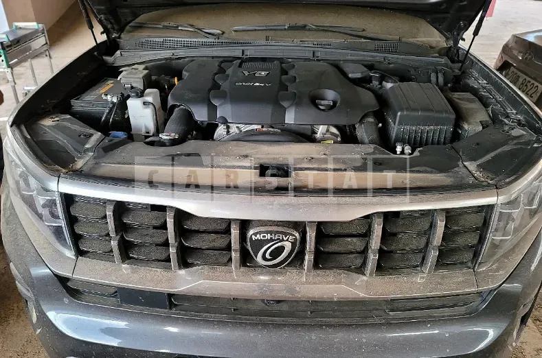 Photo 2 of 8: 2021 Kia Mojave, VIN KNAKN814DMA210945 — Korean insurance auction