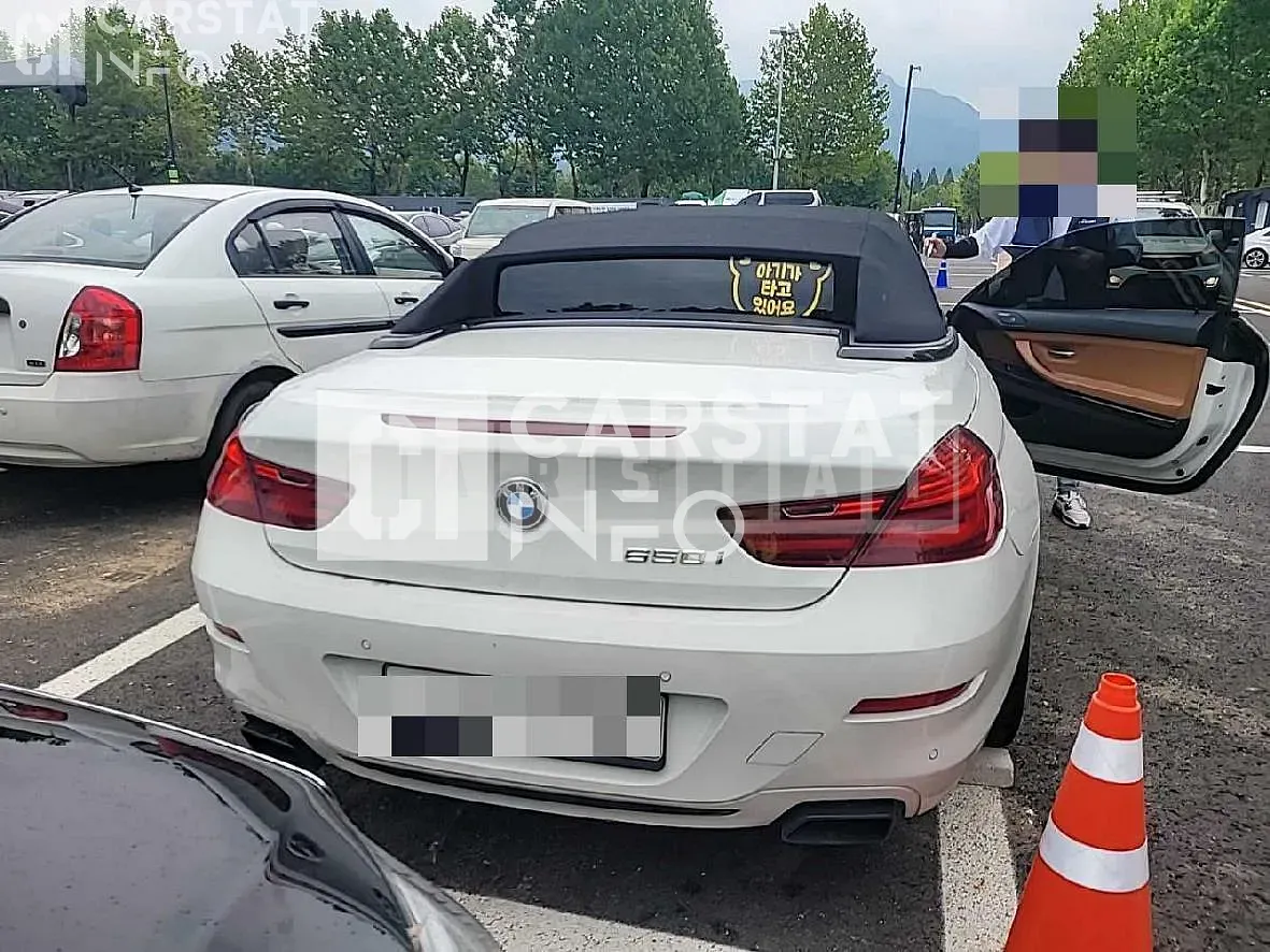 Photo 2 of 9: 2016 BMW Calm 650i Convertible — Korean insurance auction