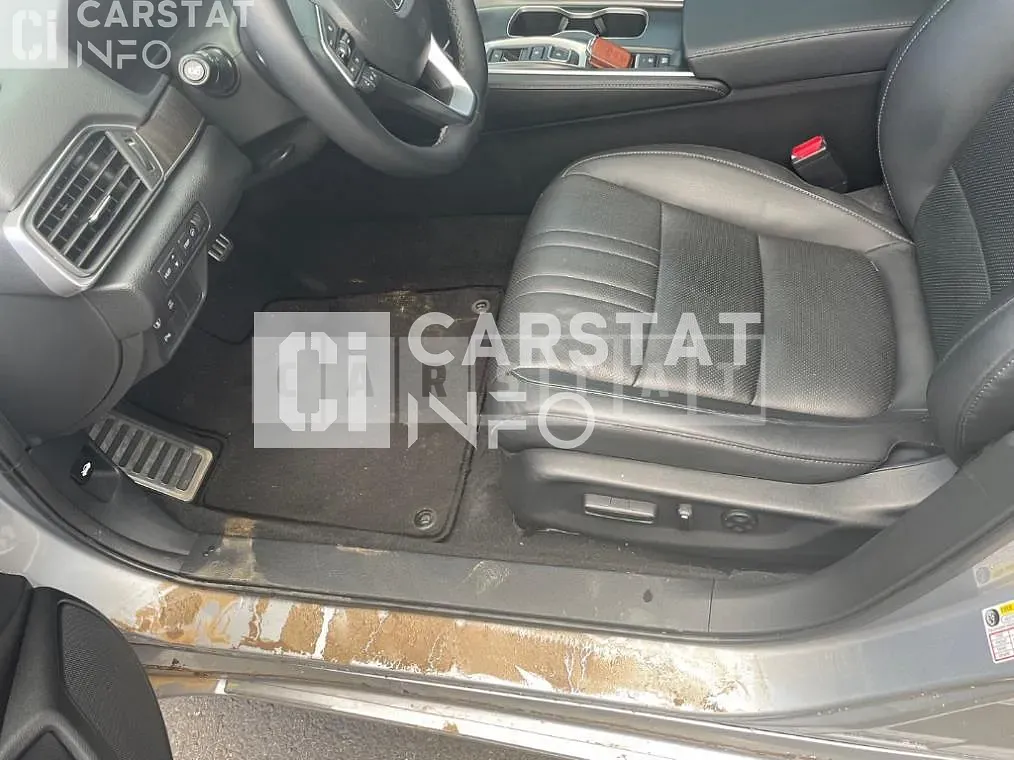Photo 2 of 11: 2018 Honda Accord 2.0T, VIN 1HGCV2630JA510301 — Korean insurance auction