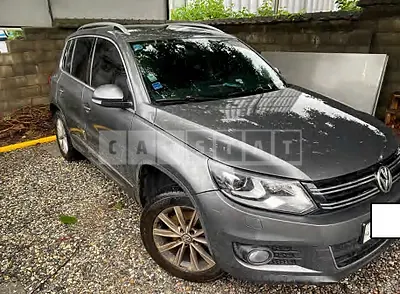 Photo 1 of 23: 2015 Volkswagen Tiguan 2.0 TDI Blue Motion, VIN WVGZZZ5NZFW536526 — Korean insurance auction