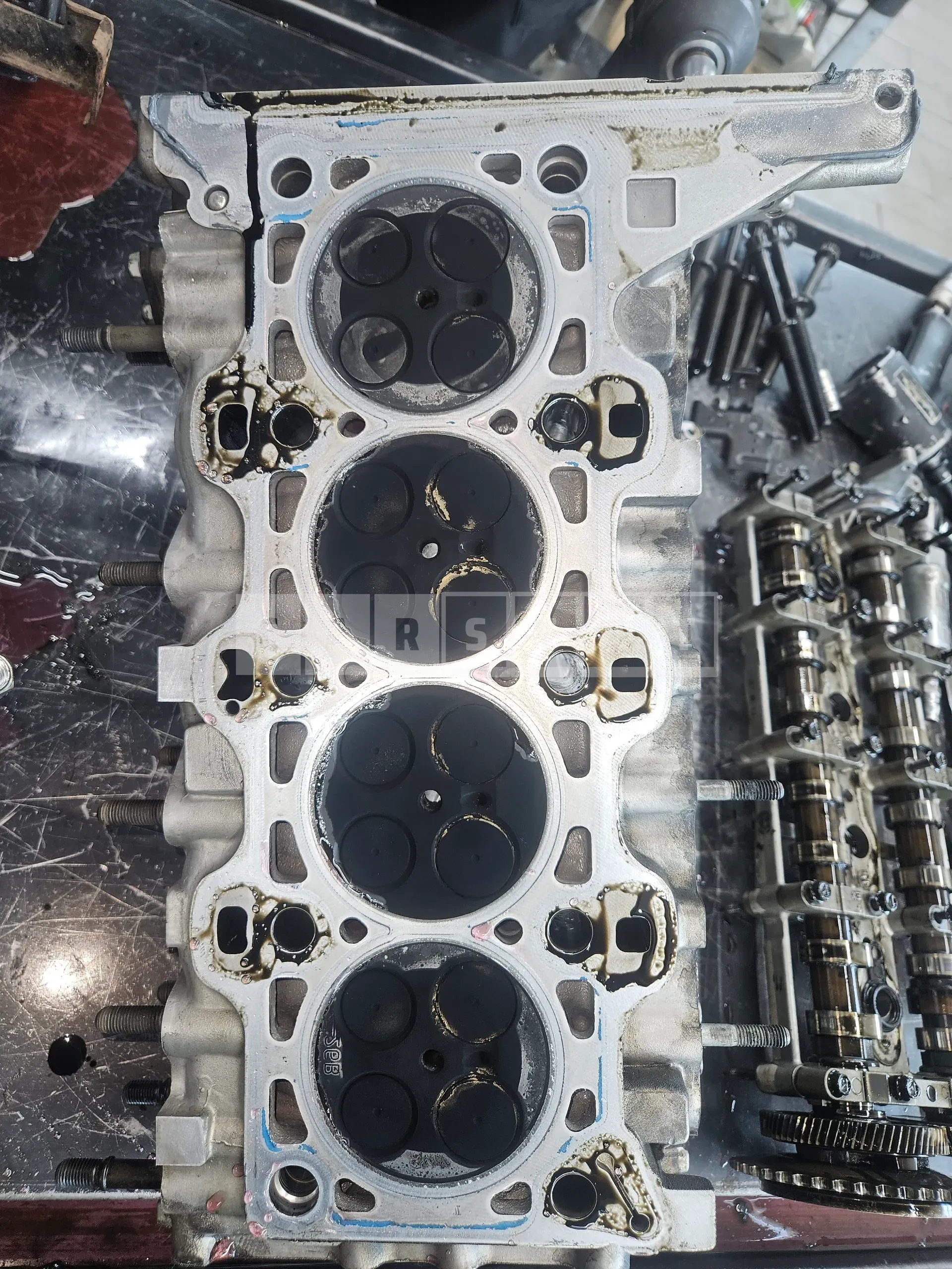 Photo 3 of 3: 2015 Kia (parts) Carnival Engine — Korean insurance auction