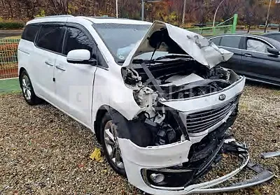 Photo 1 of 13: 2016 Kia Carnival, VIN KNAME81ABGS121784 — Korean insurance auction