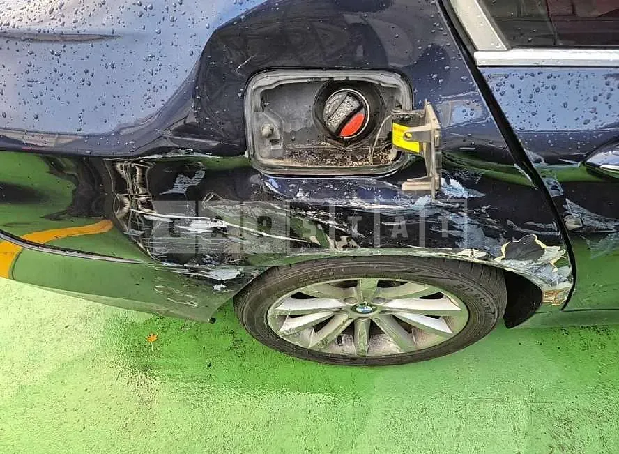 Photo 2 of 6: 2015 BMW 520d — Korean insurance auction