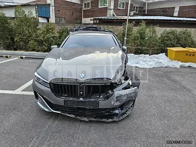 2021 BMW 745Le iPerformance