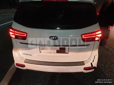 Photo 1 of 9: 2018 Kia Carnival 9 -Seater — Korean insurance auction