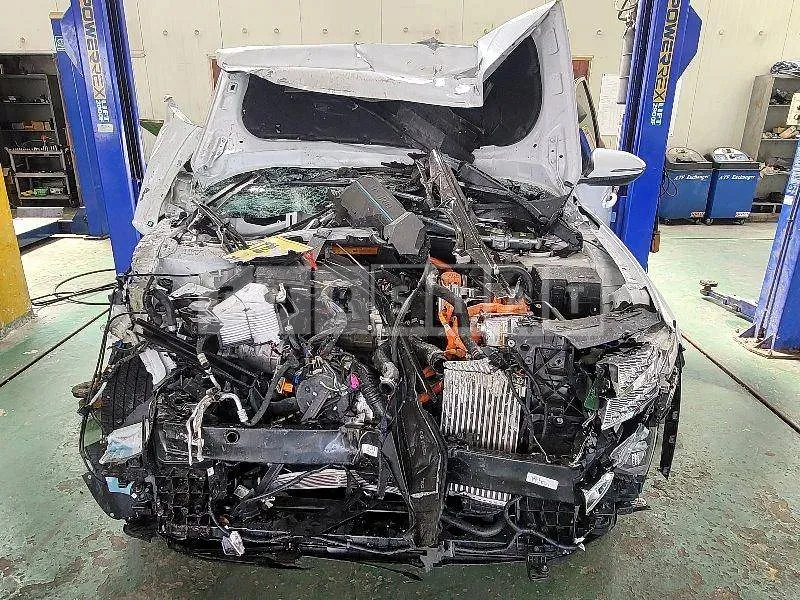 Photo 2 of 35: 2023 Hyundai Tucson Hybrid — Korean insurance auction