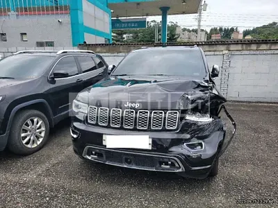 Photo 1 of 35: 2019 Jeep Straw Grand Cherokee, VIN 1C4RJFCG6KC760094 — Korean insurance auction