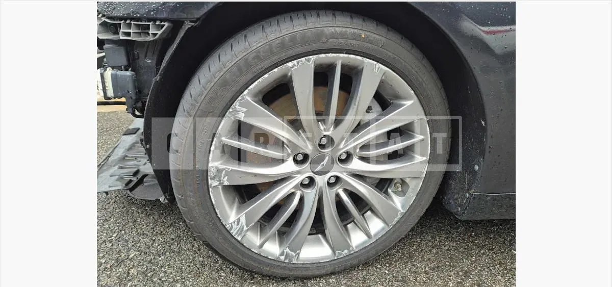Photo 2 of 13: 2017 Genesis G80 3.3 — Korean insurance auction